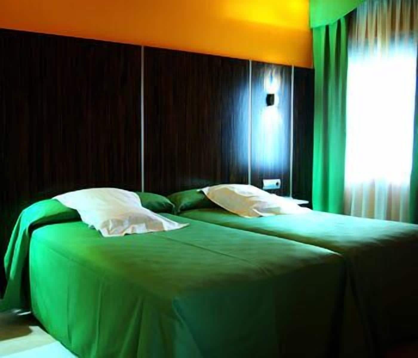 Hotel Gran Via Сарагоса Экстерьер фото