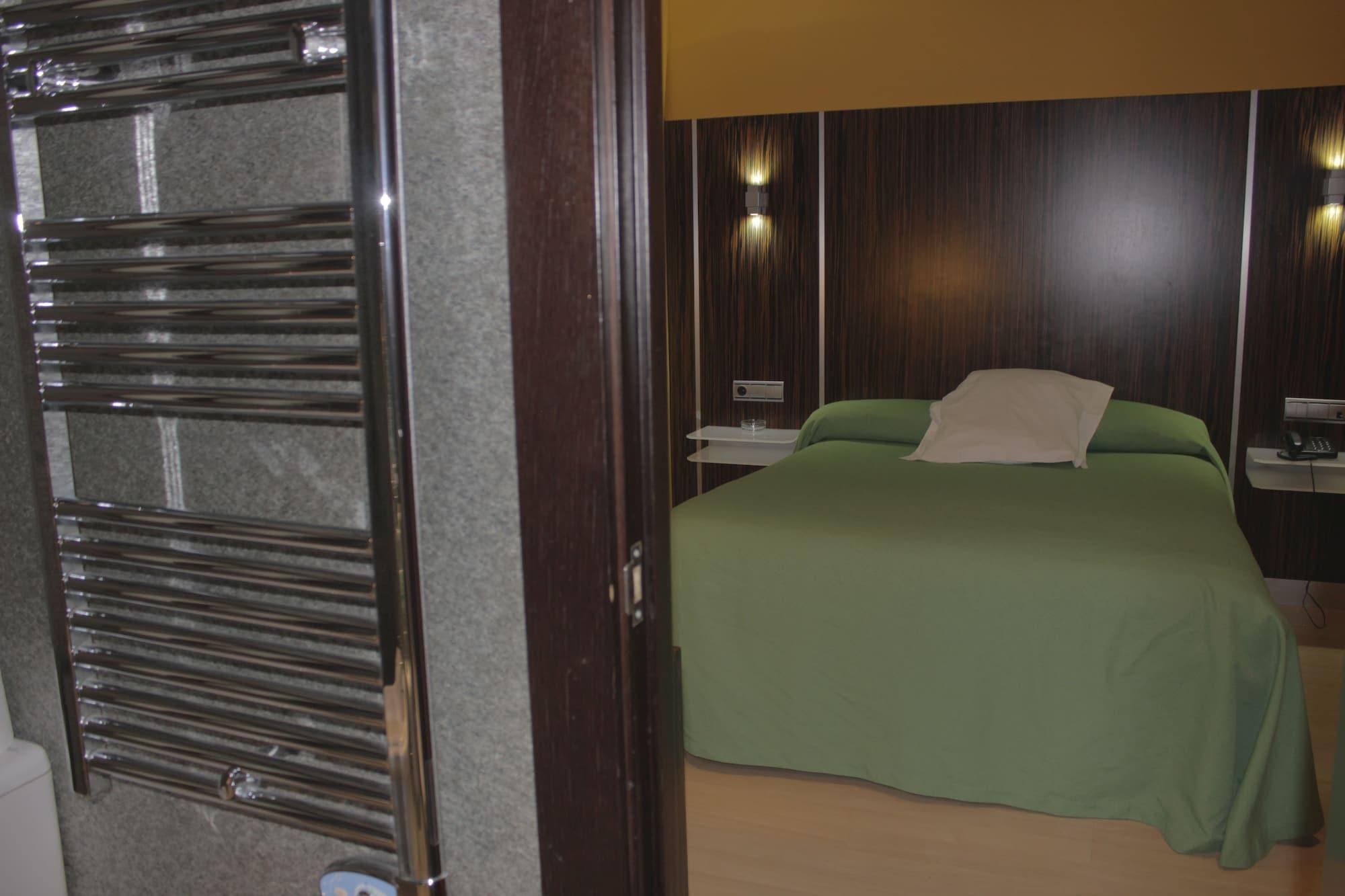 Hotel Gran Via Сарагоса Экстерьер фото
