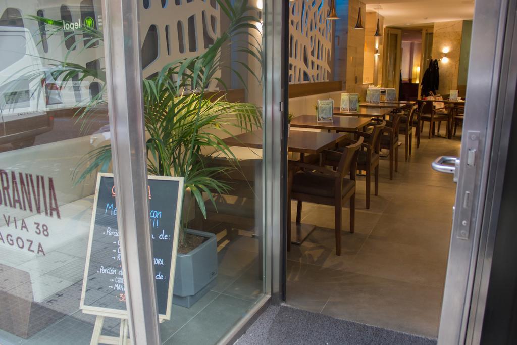 Hotel Gran Via Сарагоса Экстерьер фото